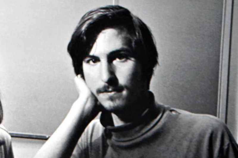 Steve Jobs' pre-Apple employment application sells for over $170,000